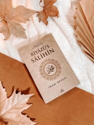 Riyazus Salihin tercümesi (Karton Kapak-Metinsiz) - Ravza Yayınları